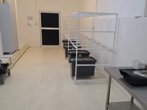 Processing room