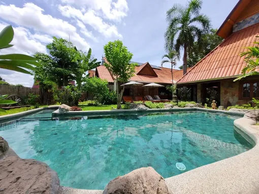 Pool Villa Resort for Sale