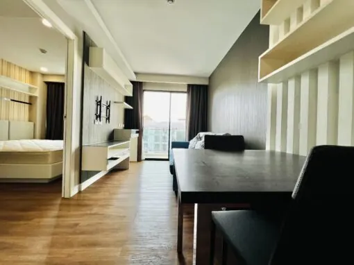 1 Bedroom Swimming Pool View. Dusit Grand Park 1 photo 11