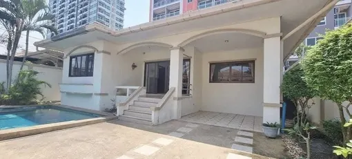 Soi Chaiyapruek 3, 3 Bedroom Pool Villa to Rent in Jomtien photo 18