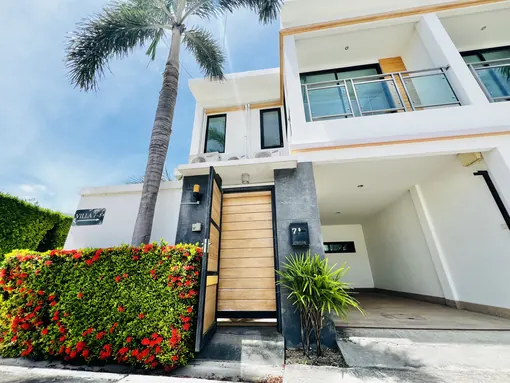 Tropicana, 3 Bedroom Pool Villa for Sale in Jomtien photo 3