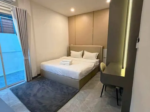 Chaiyapruek Road, 4 Bedroom Pool Villa for Sale or Rent photo 5