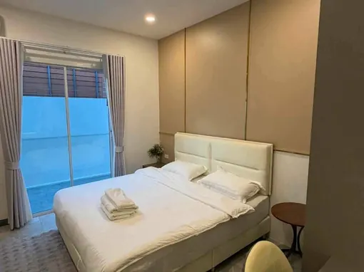 Chaiyapruek Road, 4 Bedroom Pool Villa for Sale or Rent photo 7