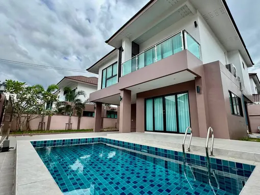 4 Bedroom Pool Villa to Rent in Huay Yai photo 2