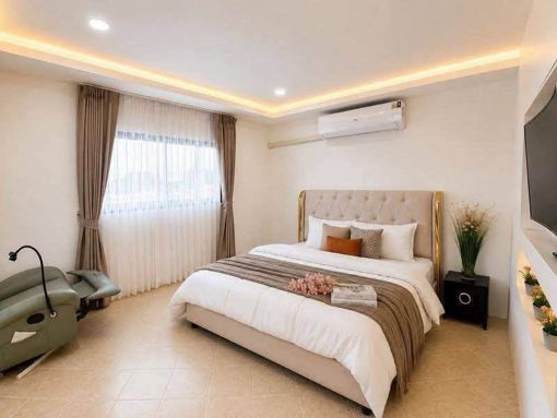 Palm Springs Village, 4 Bedroom Pool Villa to Rent photo 8
