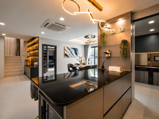 5 Bedroom Pool Villa to Rent in Jomtien photo 12
