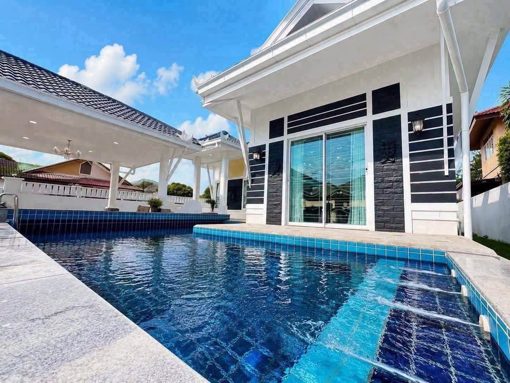 5 Bedroom Pool Villa to Rent in Pattaya photo 2
