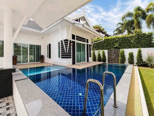 5 Bedroom Pool Villa to Rent in Pattaya photo 3