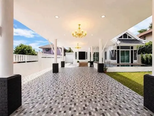 5 Bedroom Pool Villa to Rent in Pattaya photo 6