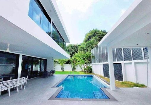 6 Bedroom Pool Villa for Sale or Rent in Pratumnak photo 6