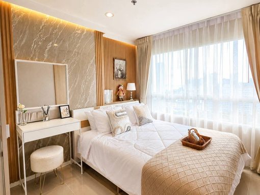 Lumpini Seaview Jomtien, 1 Bedroom Sea View Condo, 21st Floor photo 4