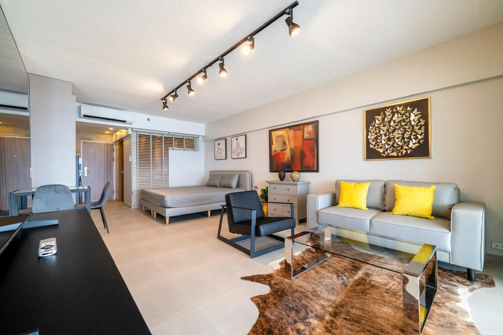 Metro Jomtien Condotel, 57 sqm Sea View Studio, 15th Floor