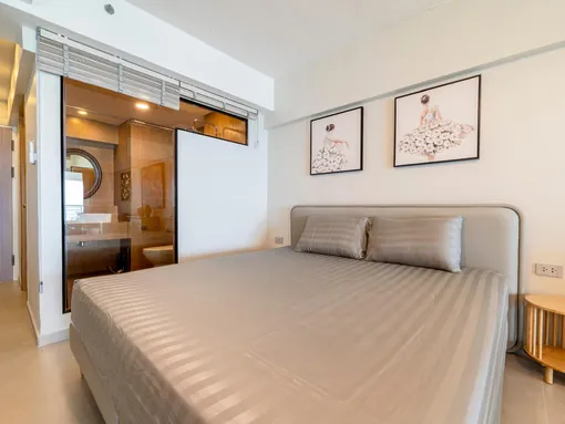 Metro Jomtien Condotel, 57 sqm Sea View Studio, 15th Floor photo 7