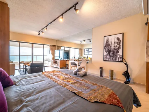 Metro Jomtien Condotel, 57 sqm Sea View Studio, 19th Floor photo 8