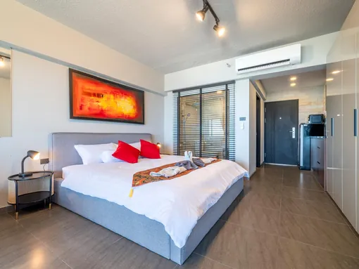 Metro Jomtien Condotel, Sea View Studio, 8th Floor photo 4