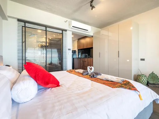 Metro Jomtien Condotel, Sea View Studio, 8th Floor photo 6